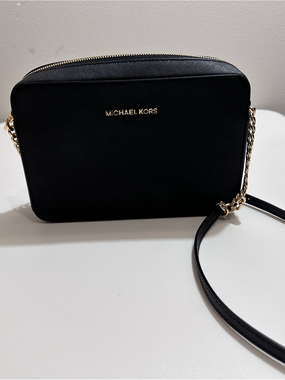 Michael Kors Jet Set East West Crossbody Black with Gold Hardware